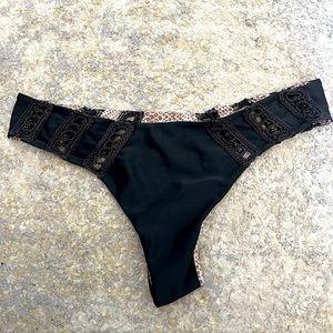 Acacia swim bottom
